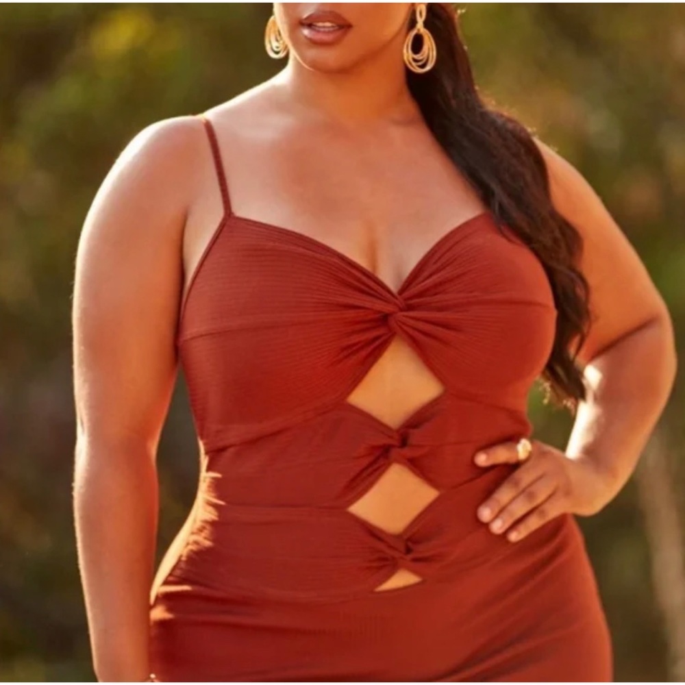 Briella Knot Front Maxi Dress {Brown}